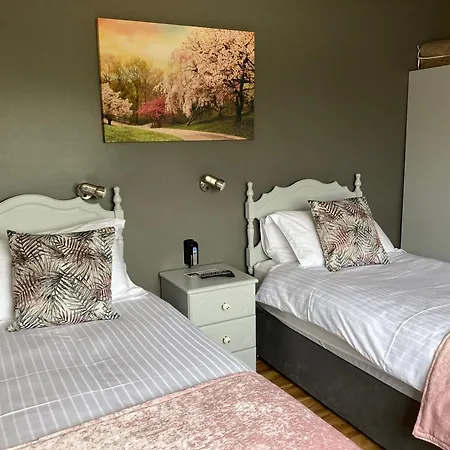 Steeple View Donegal - Newly Renovated In 2023 Panzió 3*