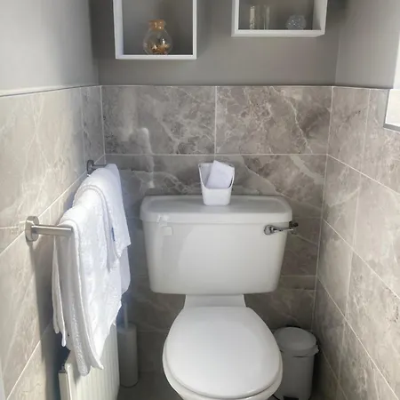 Steeple View Donegal - Newly Renovated In 2023 Bed and breakfast Ballybofey