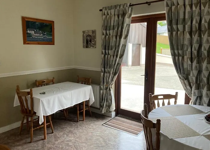 Steeple View Donegal - Newly Renovated In 2023 3*