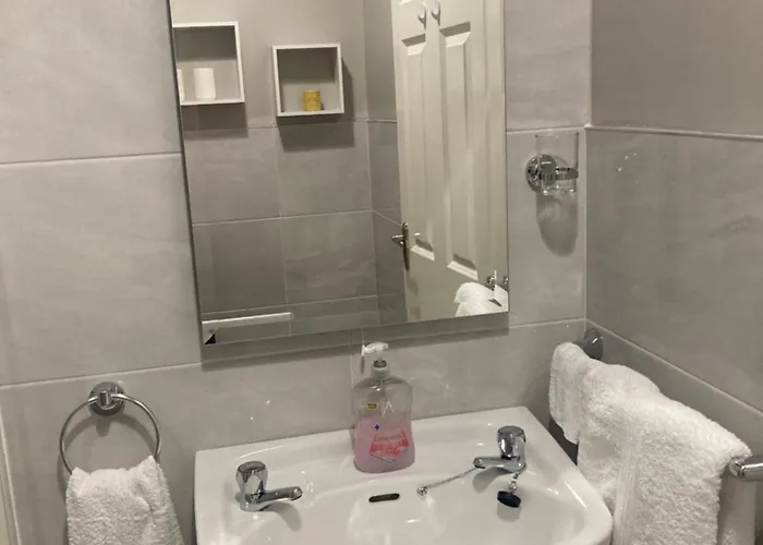 Steeple View Donegal - Newly Renovated In 2023 3*