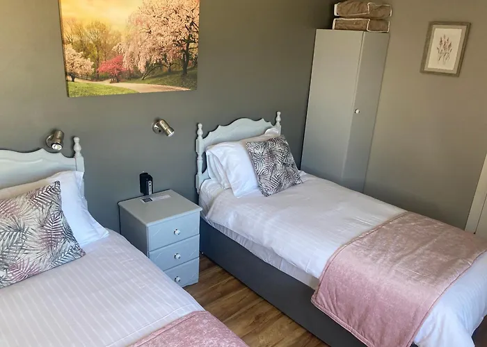 Steeple View Donegal - Newly Renovated In 2023 Bed & Breakfast