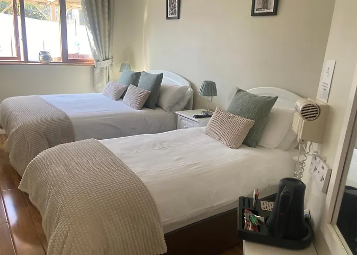 Steeple View Donegal - Newly Renovated In 2023 Bed & Breakfast 3*